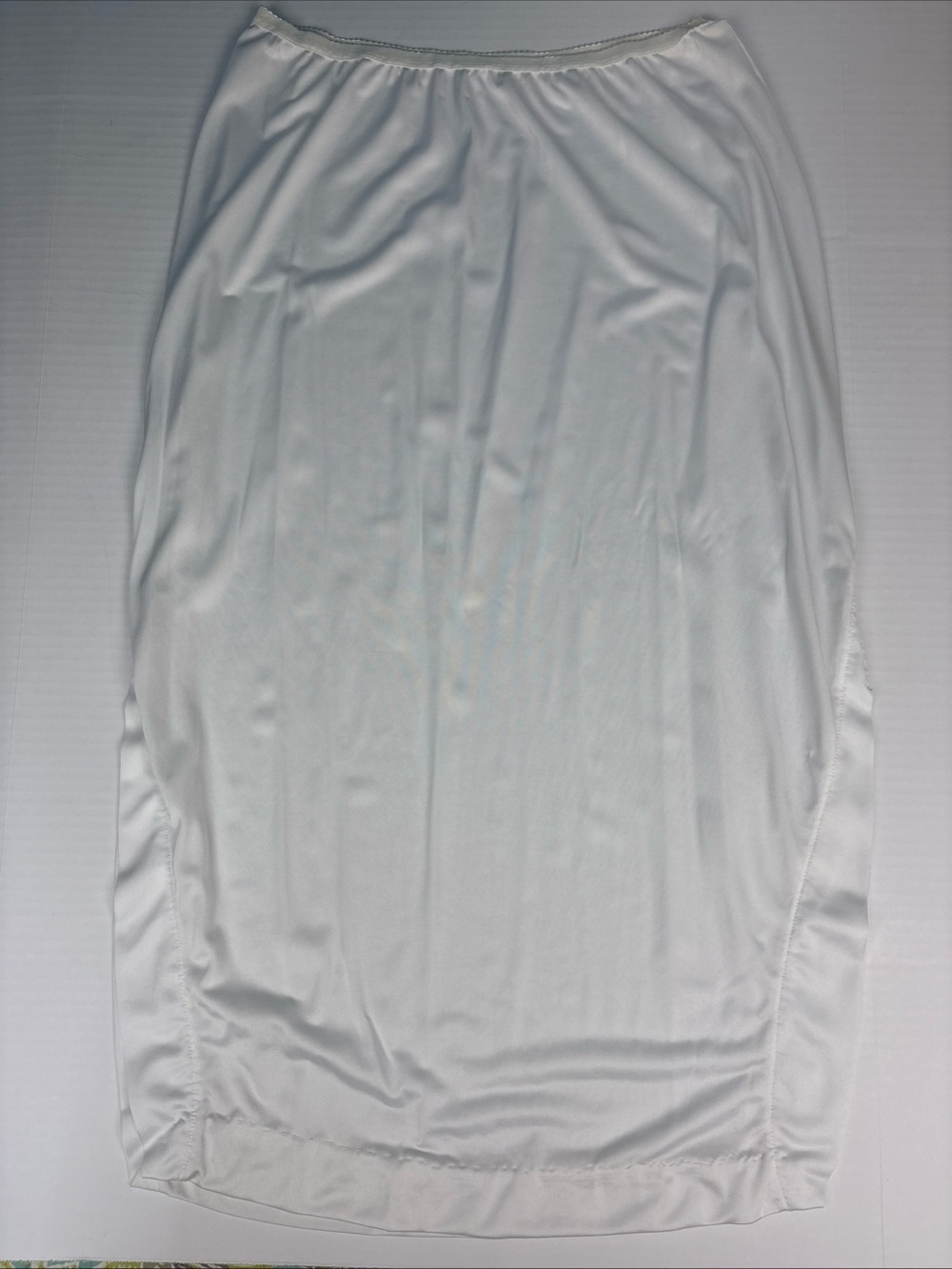 ShoreLine Women Size 34 Half Slip White Nylon Lace Midi Length Elastic Waist